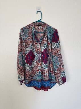 OLIVACEOUS Intricate Mandala Paisley Print Boho V-Neck Blouse Size Medium